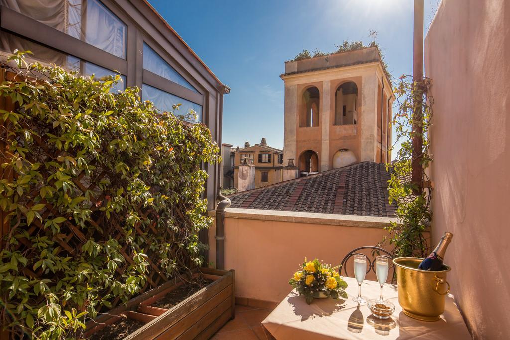 Hotel La Lumiere Di Piazza Di Spagna Rome Bagian luar foto
